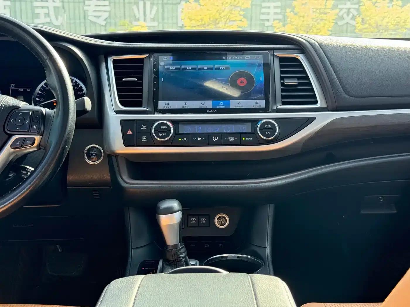 2018 Toyota Highlander 2.0T AWD Knight Edition 7-seater (China VI Emission Standard) — миниатюра 12
