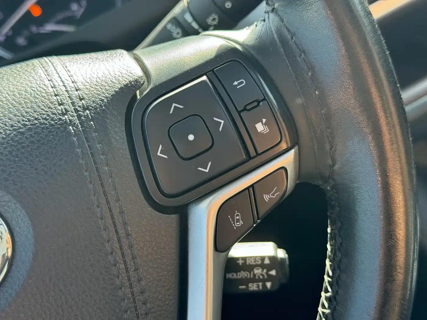 2018 Toyota Highlander 2.0T AWD Knight Edition 7-seater (China VI Emission Standard) — миниатюра 10