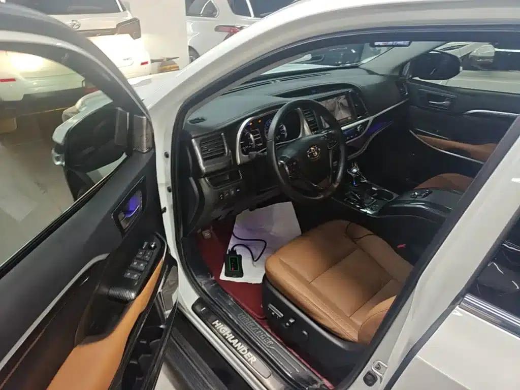 2021 Toyota Highlander 2.0T AWD Premium Edition (7-seater) — миниатюра 16