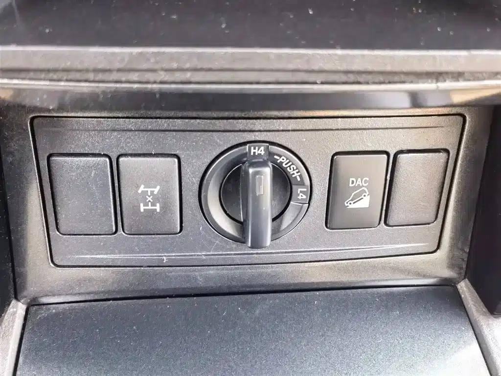 2016 Prado (Imported) 4.0L Middle East Version — миниатюра 19