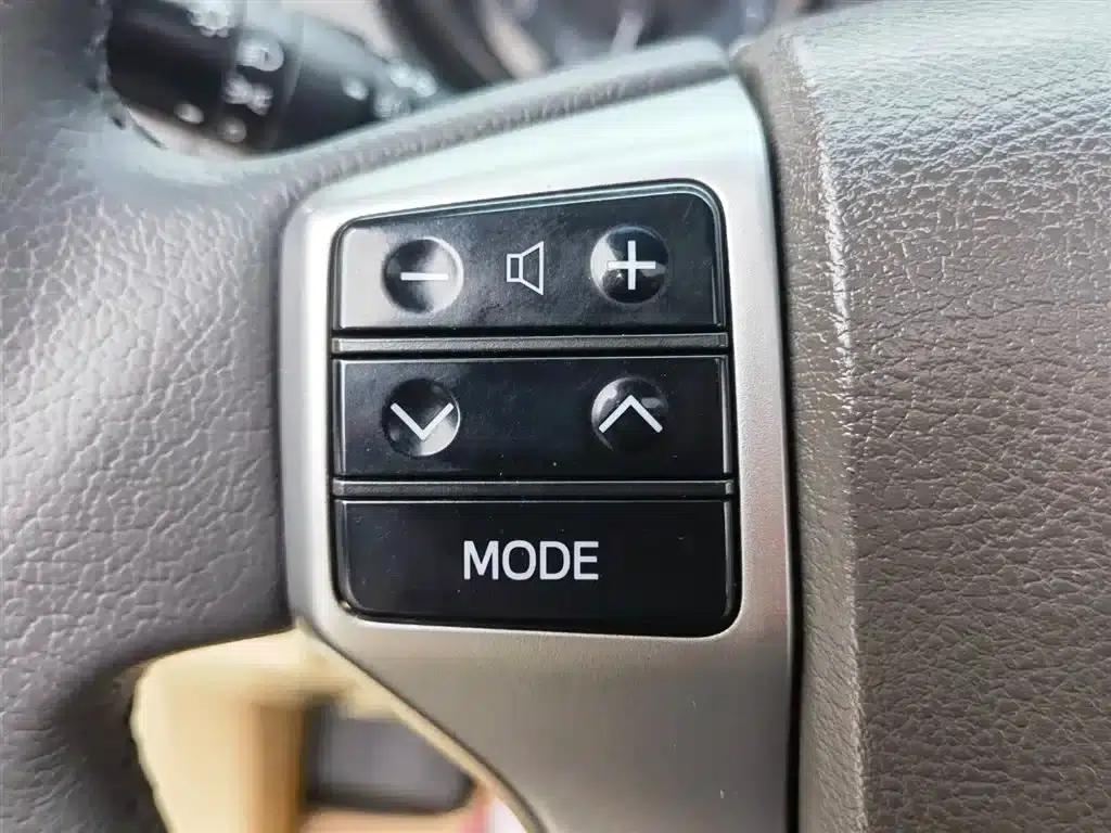 2016 Prado (Imported) 4.0L Middle East Version — миниатюра 24