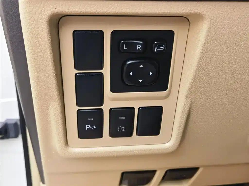 2016 Prado (Imported) 4.0L Middle East Version — миниатюра 28