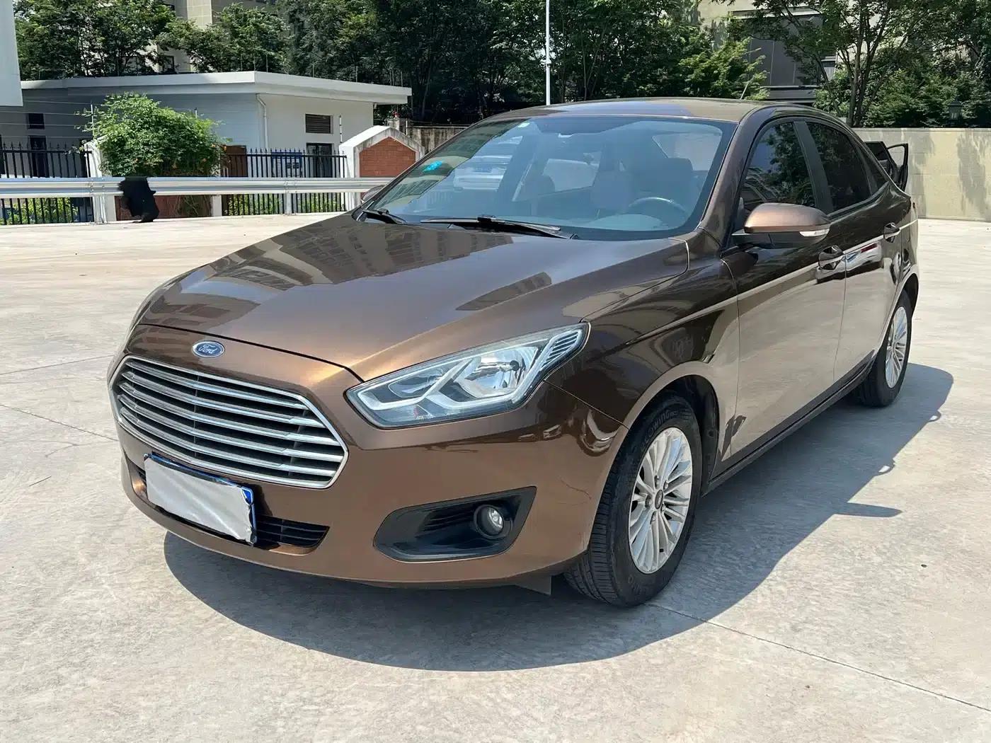 Ford Focus 2017 1.5L Automatic Comfort Model — миниатюра 1