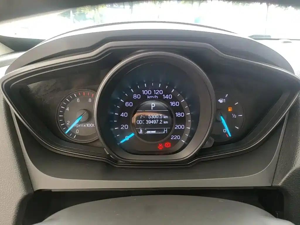 Ford Focus 2019 Facelift 1.5L Automatic Premium Edition (Tire Pressure Monitoring) China VI Emission Standard — миниатюра 12