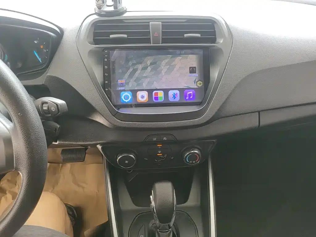 Ford Focus 2019 Facelift 1.5L Automatic Premium Edition (Tire Pressure Monitoring) China VI Emission Standard — миниатюра 13