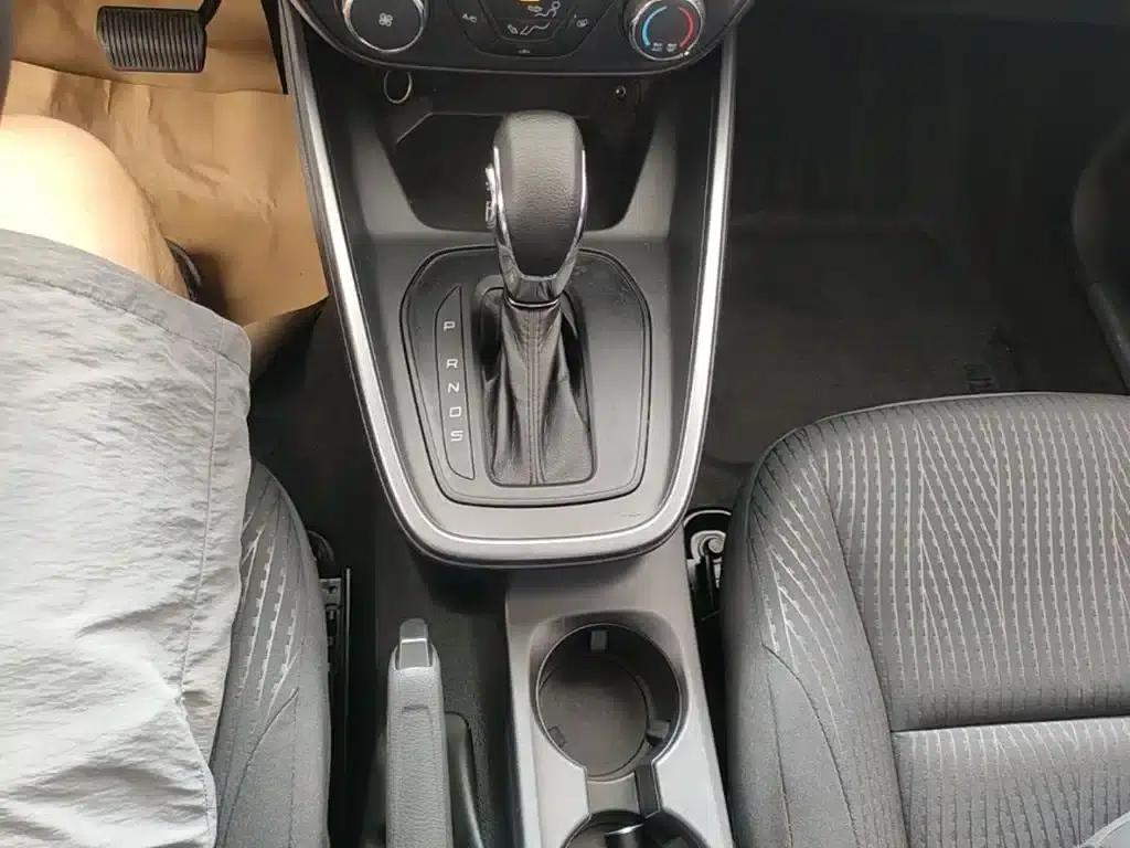 Ford Focus 2019 Facelift 1.5L Automatic Premium Edition (Tire Pressure Monitoring) China VI Emission Standard — миниатюра 14