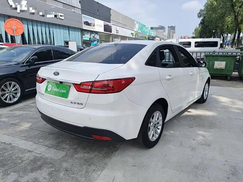 Ford Focus 2019 Facelift 1.5L Automatic Premium Edition (Tire Pressure Monitoring) China VI Emission Standard — миниатюра 7