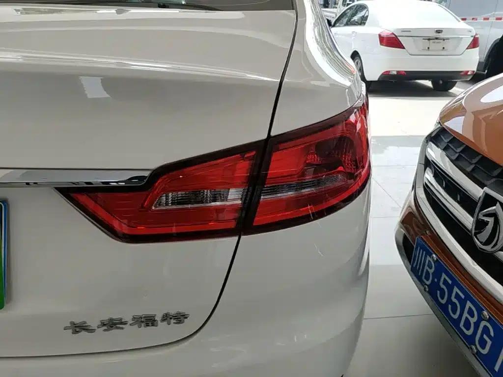 Ford Focus 2019 Facelift 1.5L Automatic Premium Edition (Tire Pressure Monitoring) China VI Emission Standard — миниатюра 8