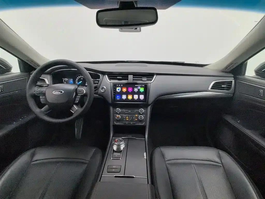 2016 Taurus EcoBoost 180 Luxury — миниатюра 5