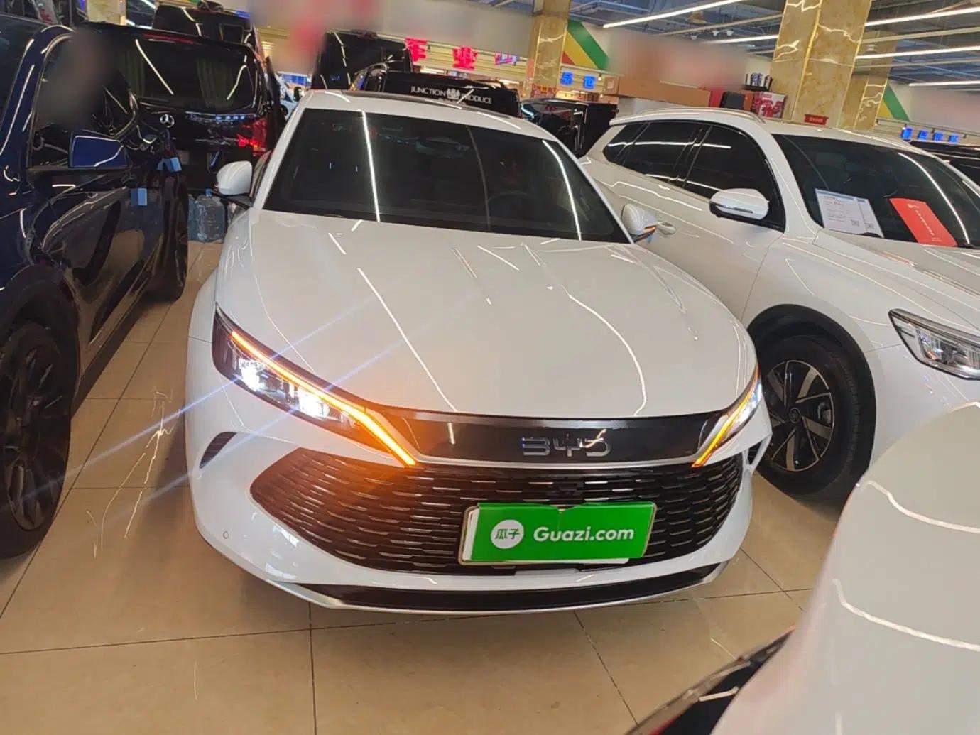 BYD Qin L 2024 DM-i 120KM Beyond Model — миниатюра 2
