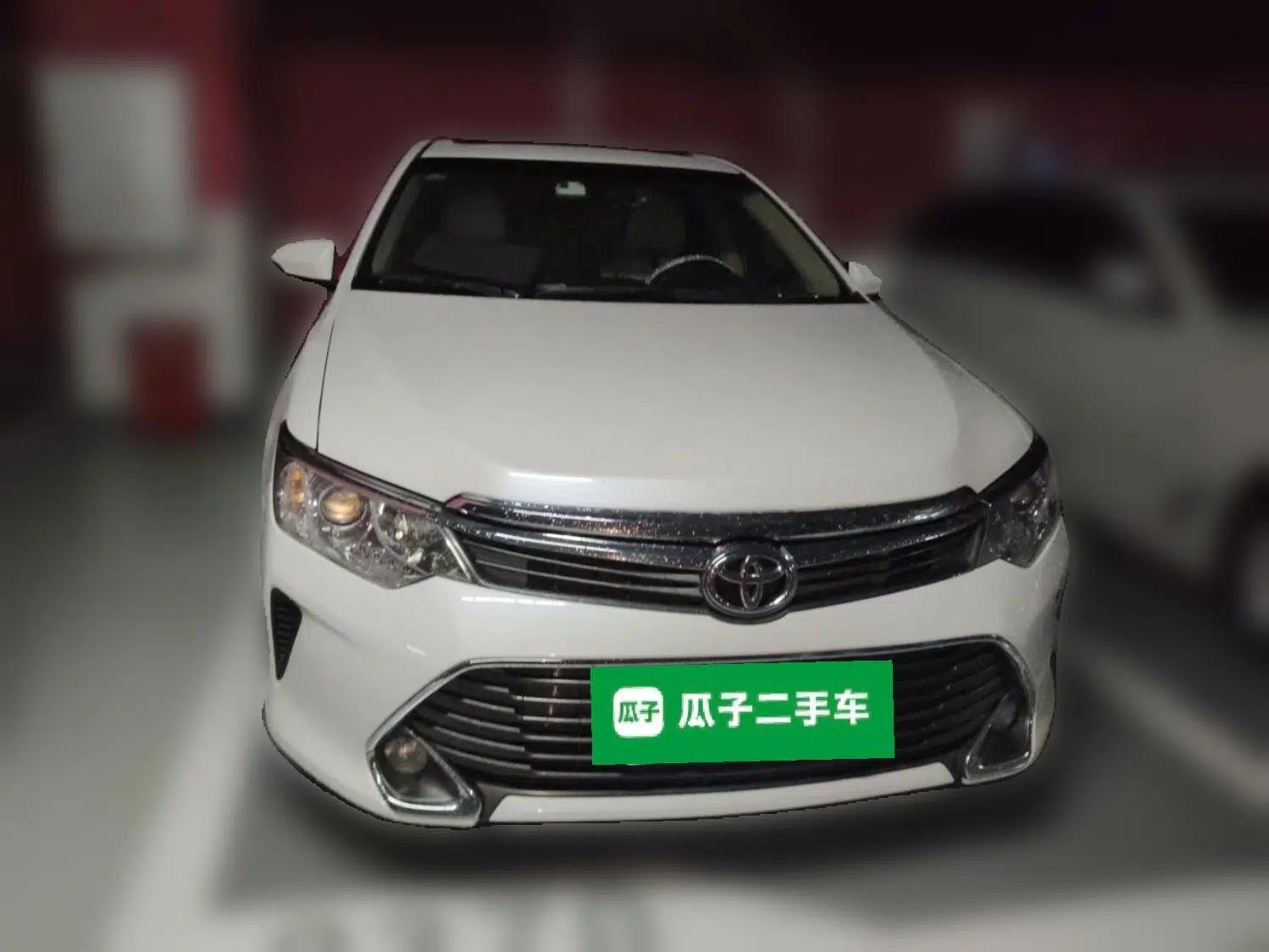 Toyota Camry 2015 2.0G Premier Edition — миниатюра 2