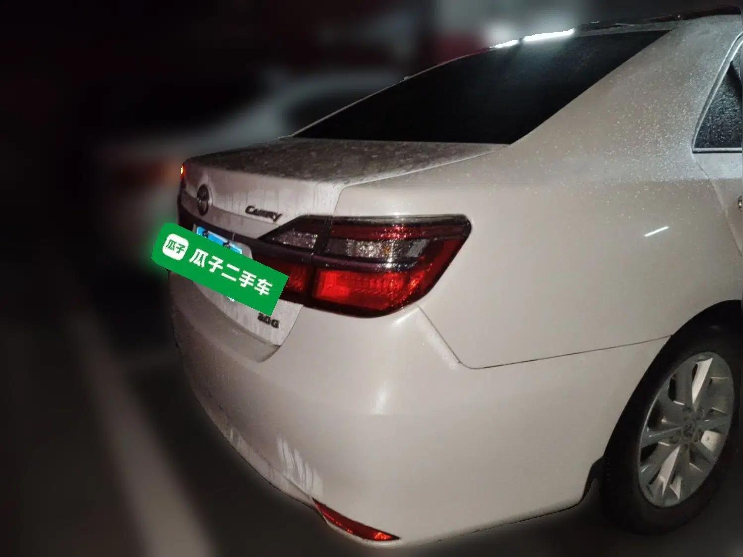Toyota Camry 2015 2.0G Premier Edition — миниатюра 6