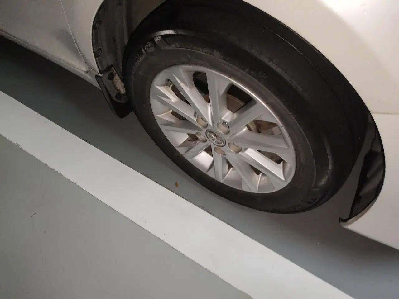 Toyota Camry 2015 2.0G Premier Edition — миниатюра 8