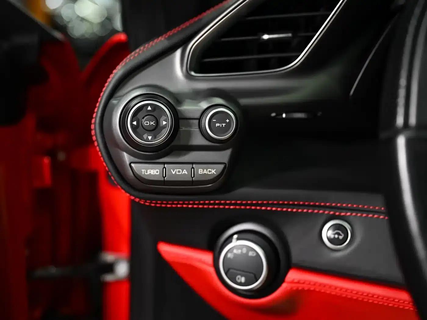 2015 Ferrari 488 Spider — миниатюра 12