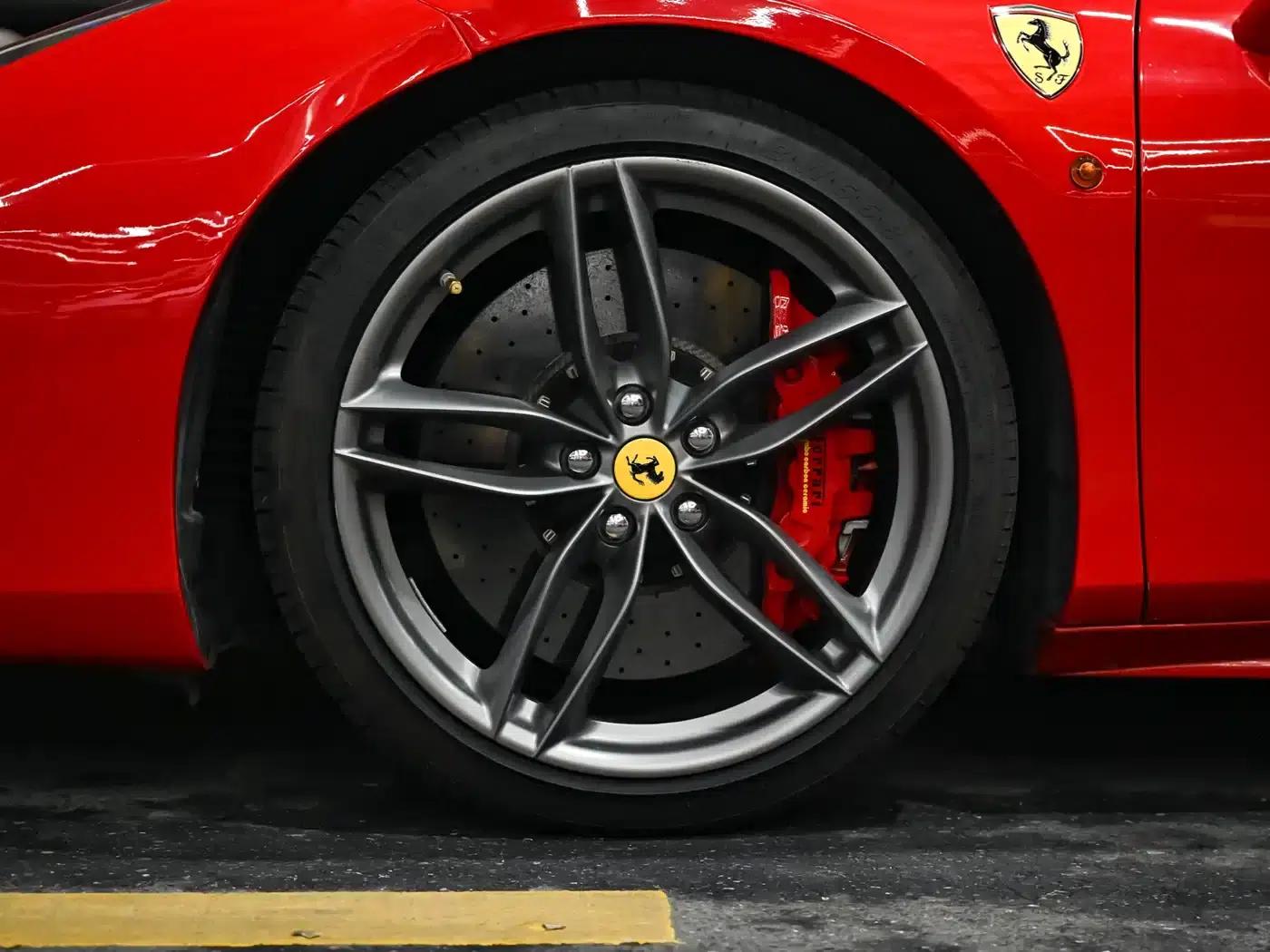 2015 Ferrari 488 Spider — миниатюра 17