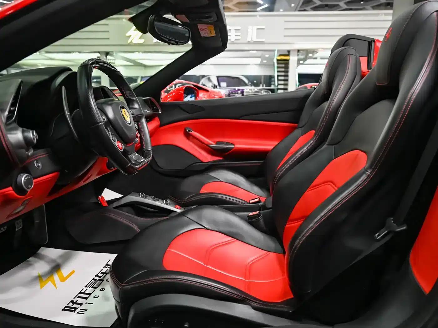 2015 Ferrari 488 Spider — миниатюра 10