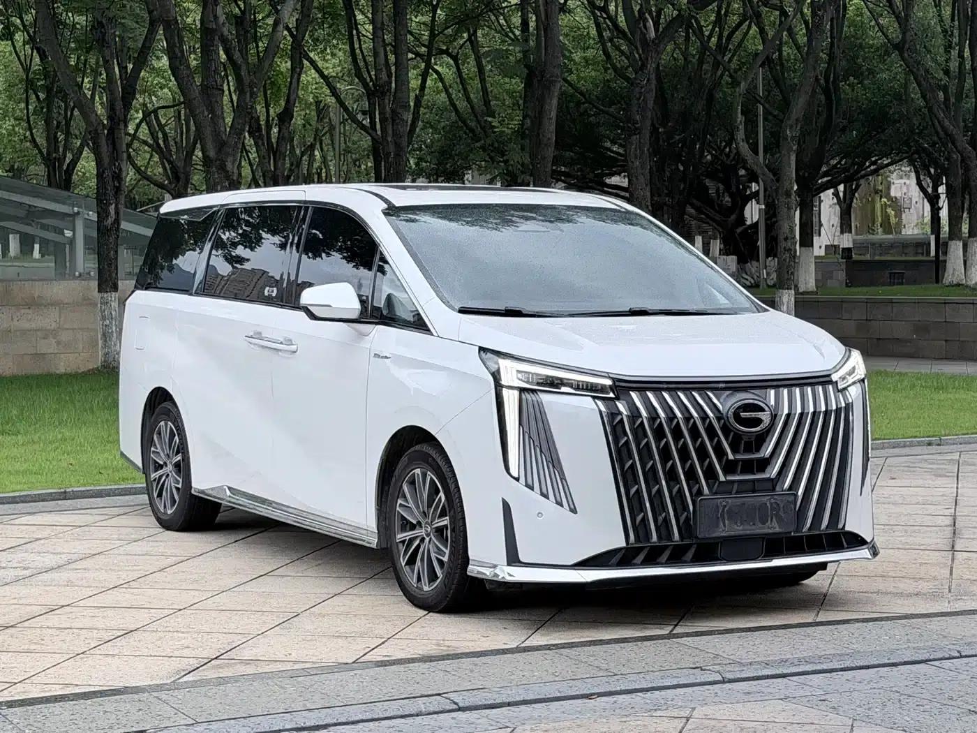 Trumpchi M8 2024 Master Series 400T Supreme Edition — миниатюра 3