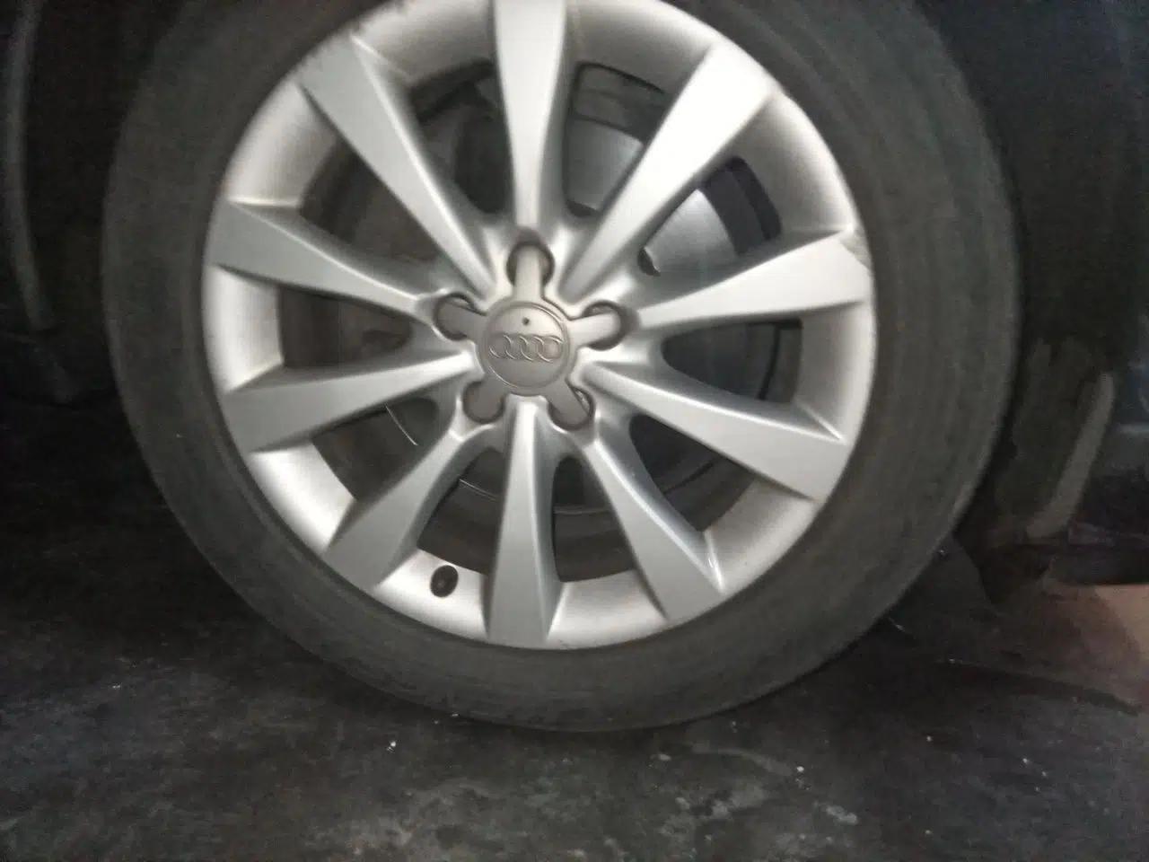 Audi A6L 2012 TFSI Standard Model — миниатюра 8