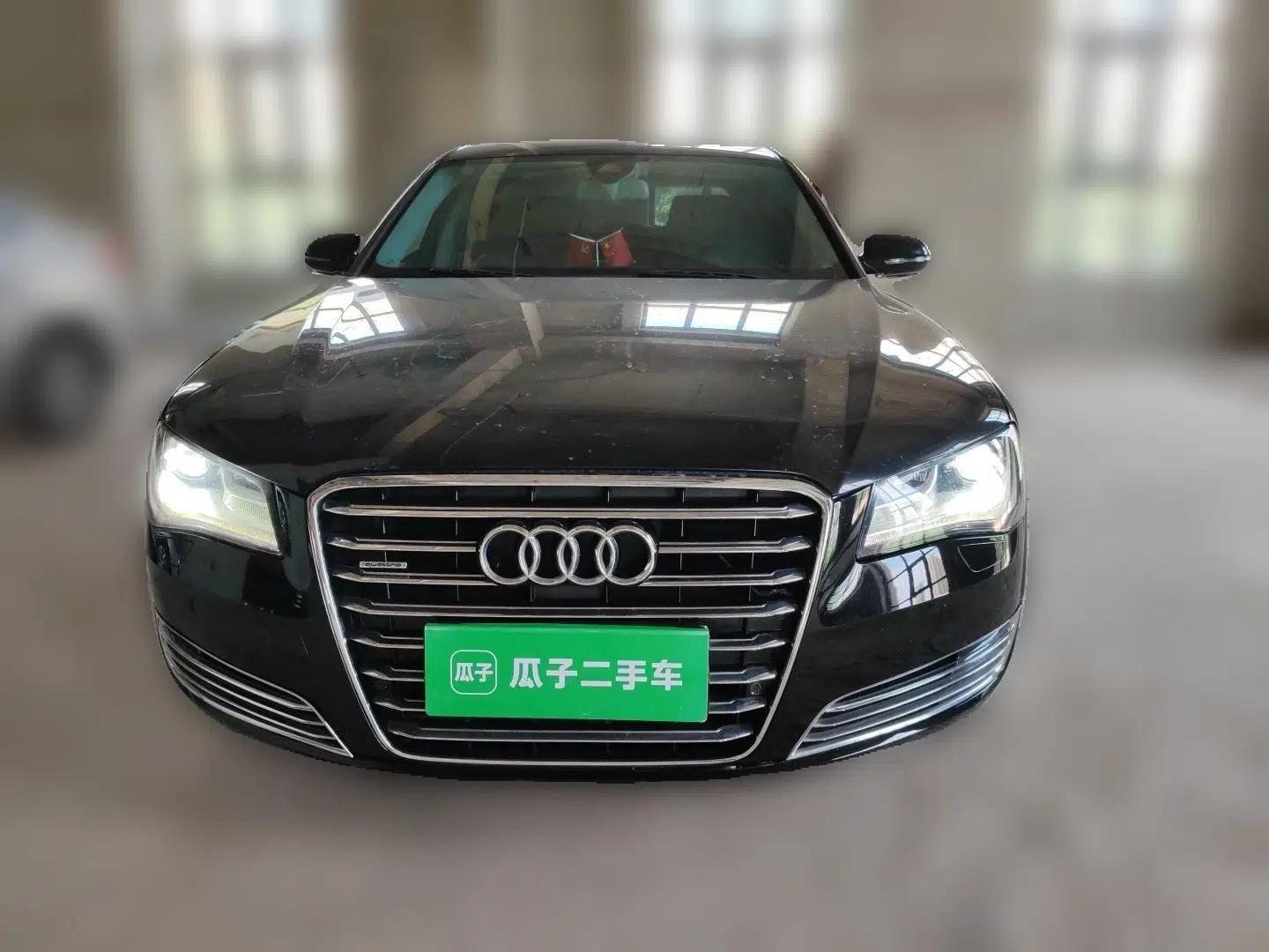 Audi A8 2013 A8L 30 FSI Comfort Model — миниатюра 2