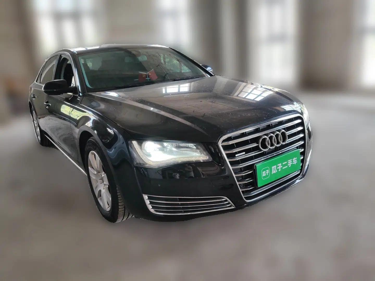 Audi A8 2013 A8L 30 FSI Comfort Model — миниатюра 3
