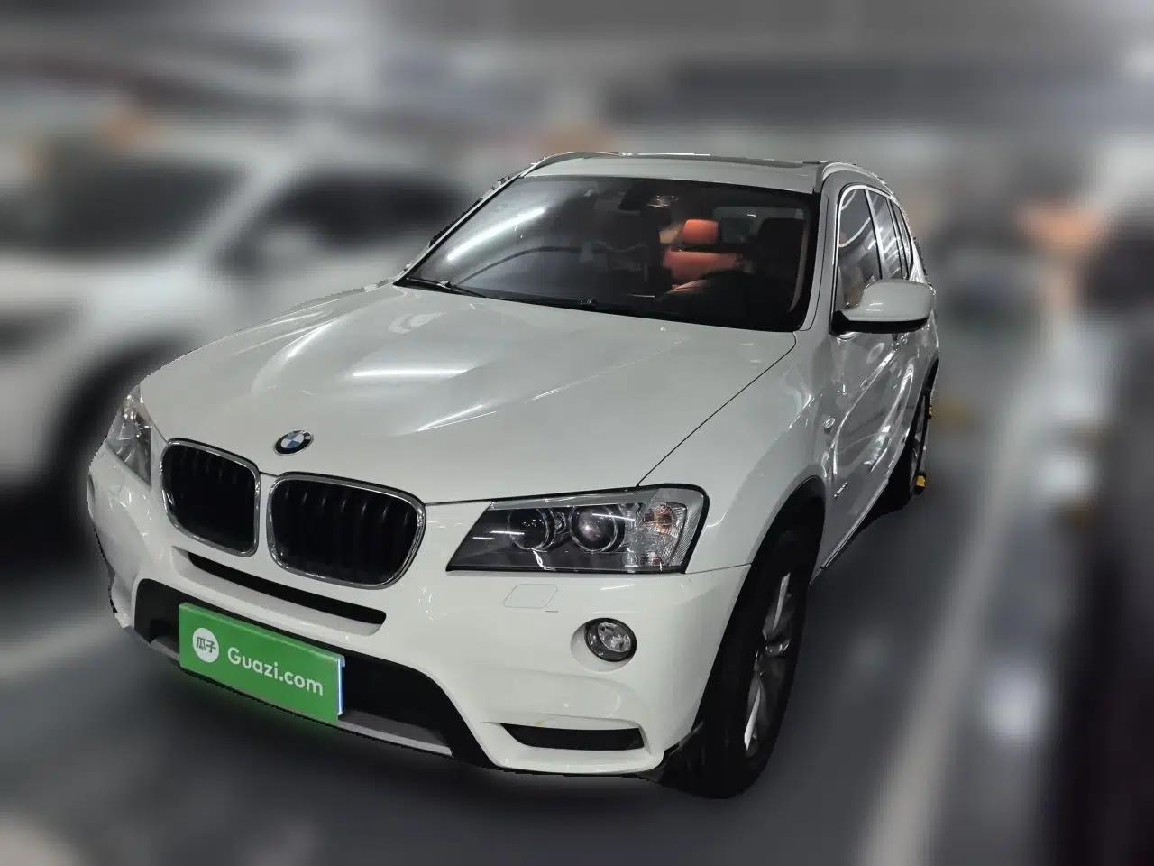 BMW X3 2013 xDrive20i Luxury Edition — миниатюра 1