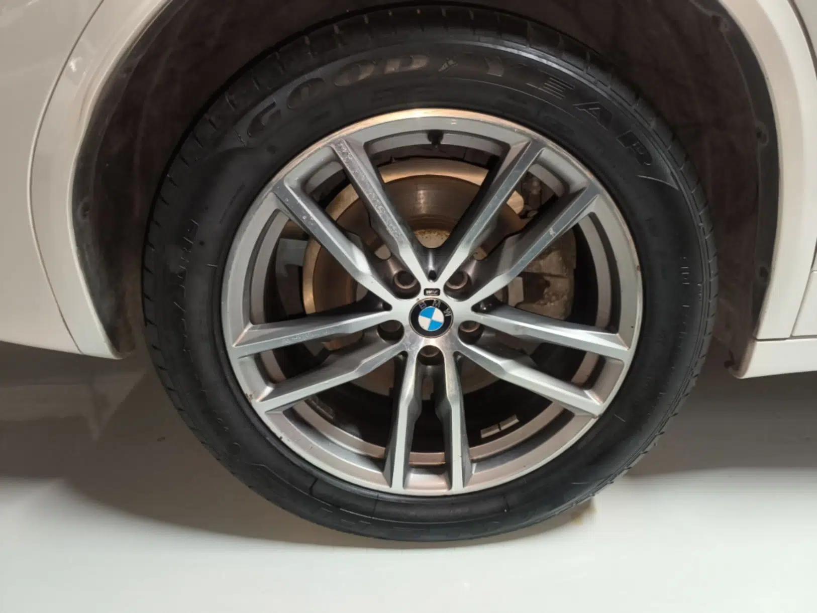 BMW X3 2018 xDrive28i M Sport Package China V Emission Standard — миниатюра 11