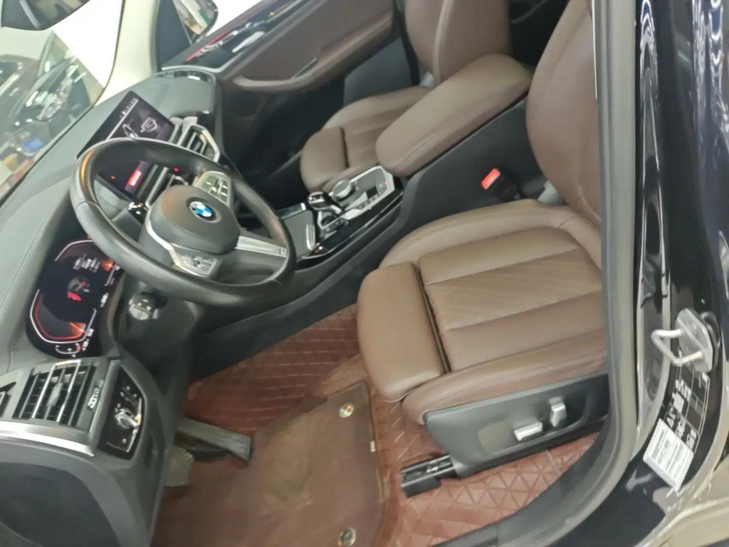 BMW X3 2022 Restyled xDrive25i M Sport Package — миниатюра 17