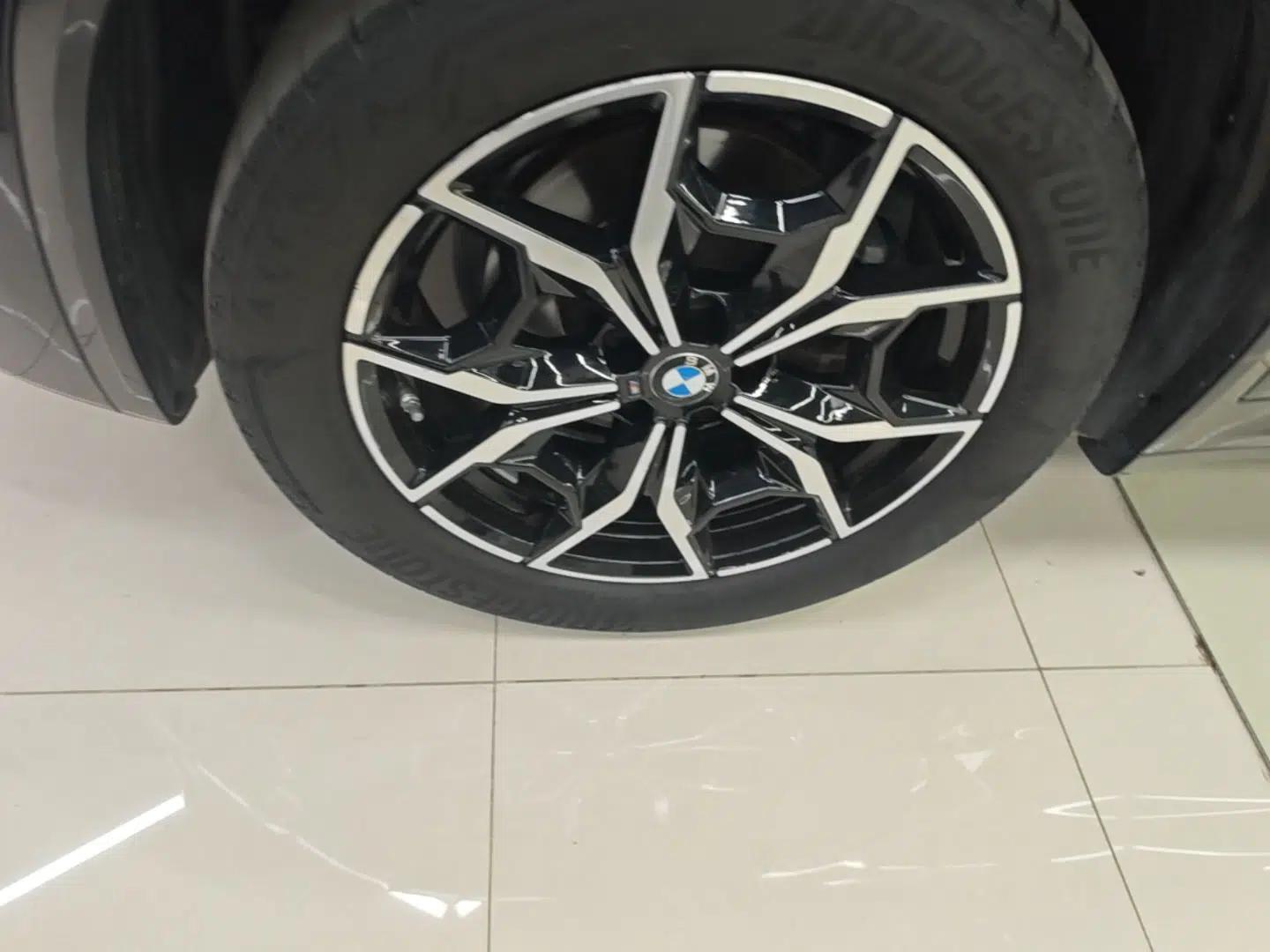 BMW X3 2022 Restyled xDrive25i M Sport Package — миниатюра 10