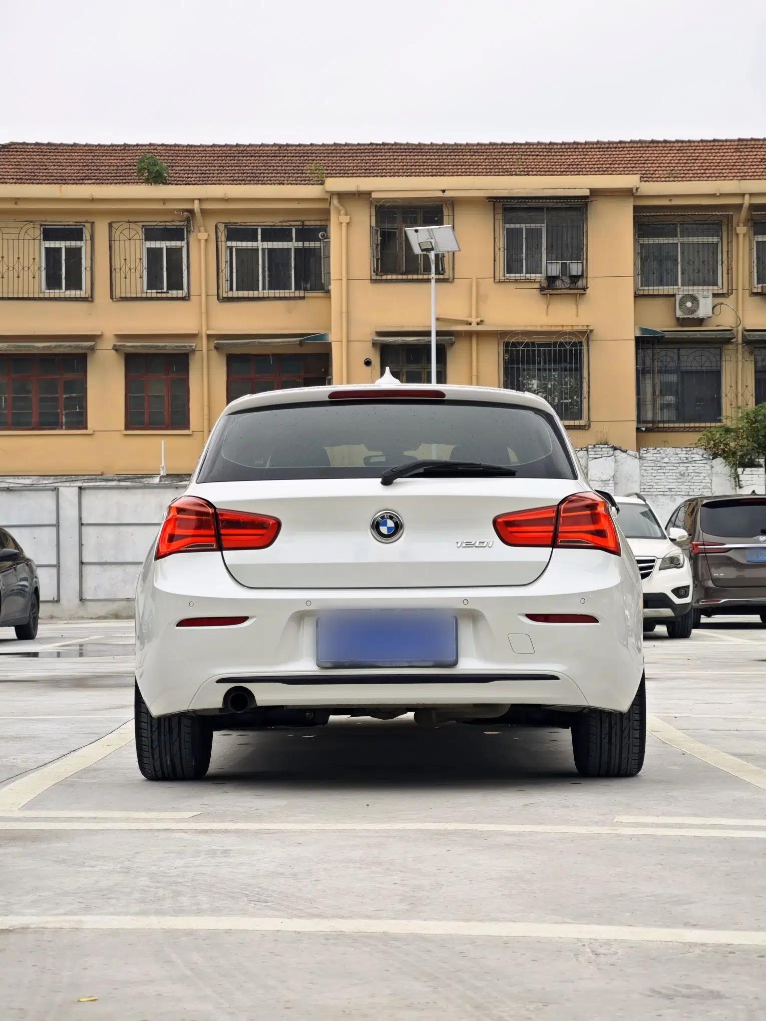 BMW 1 Series 2015 120i Sport Design Package — миниатюра 12