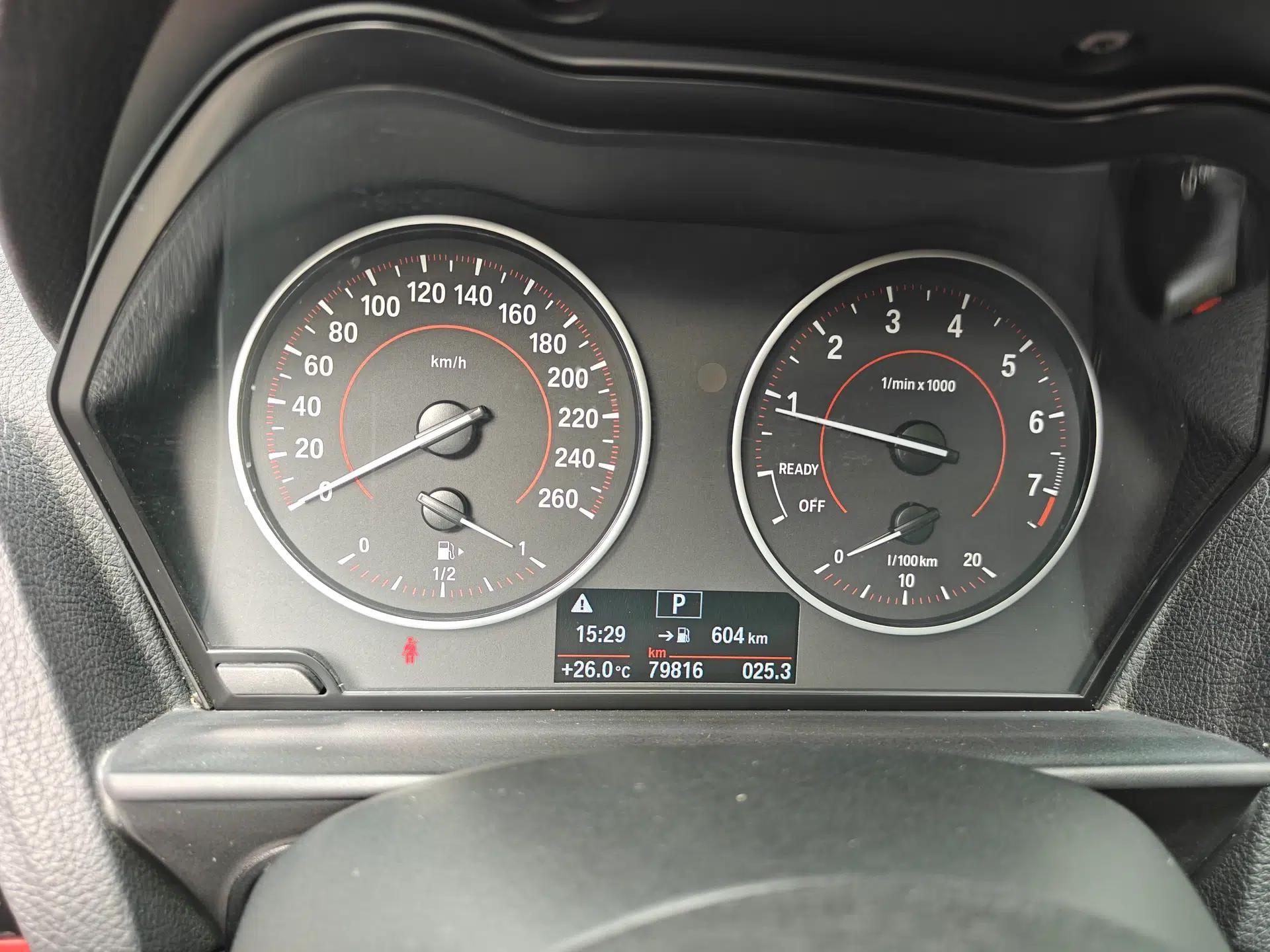 BMW 1 Series 2015 120i Sport Design Package — миниатюра 16