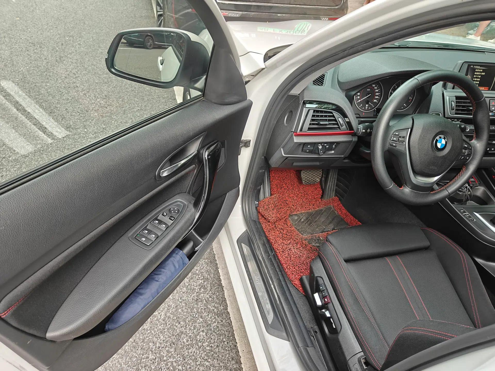 BMW 1 Series 2015 120i Sport Design Package — миниатюра 23