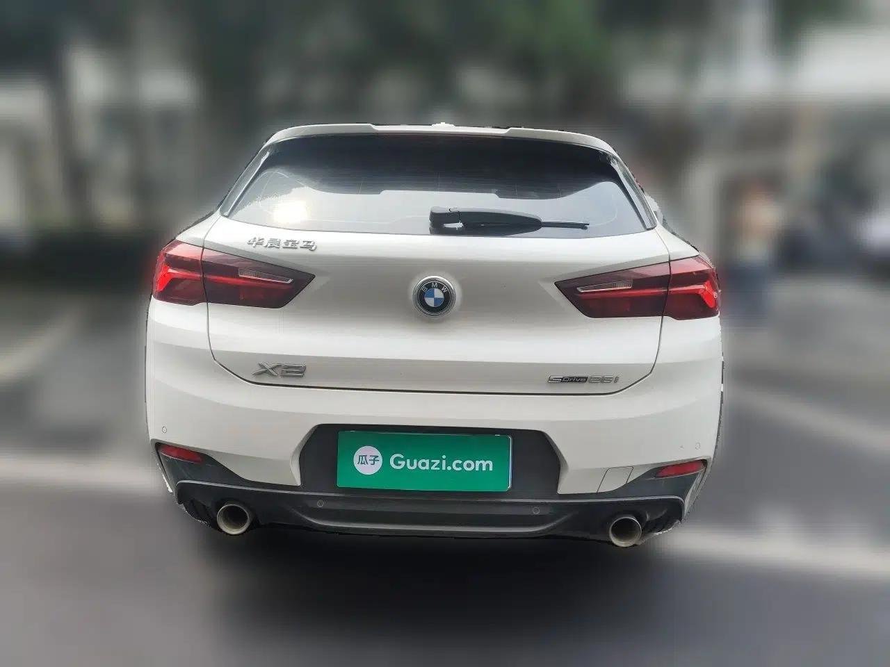 BMW X2 2020 sDrive25i Leading Model M Sport Package — миниатюра 5