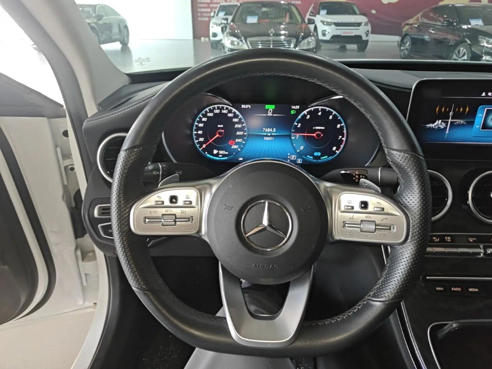 Mercedes-Benz C-Class 2020 Restyled C 260 L Sport Edition — миниатюра 13