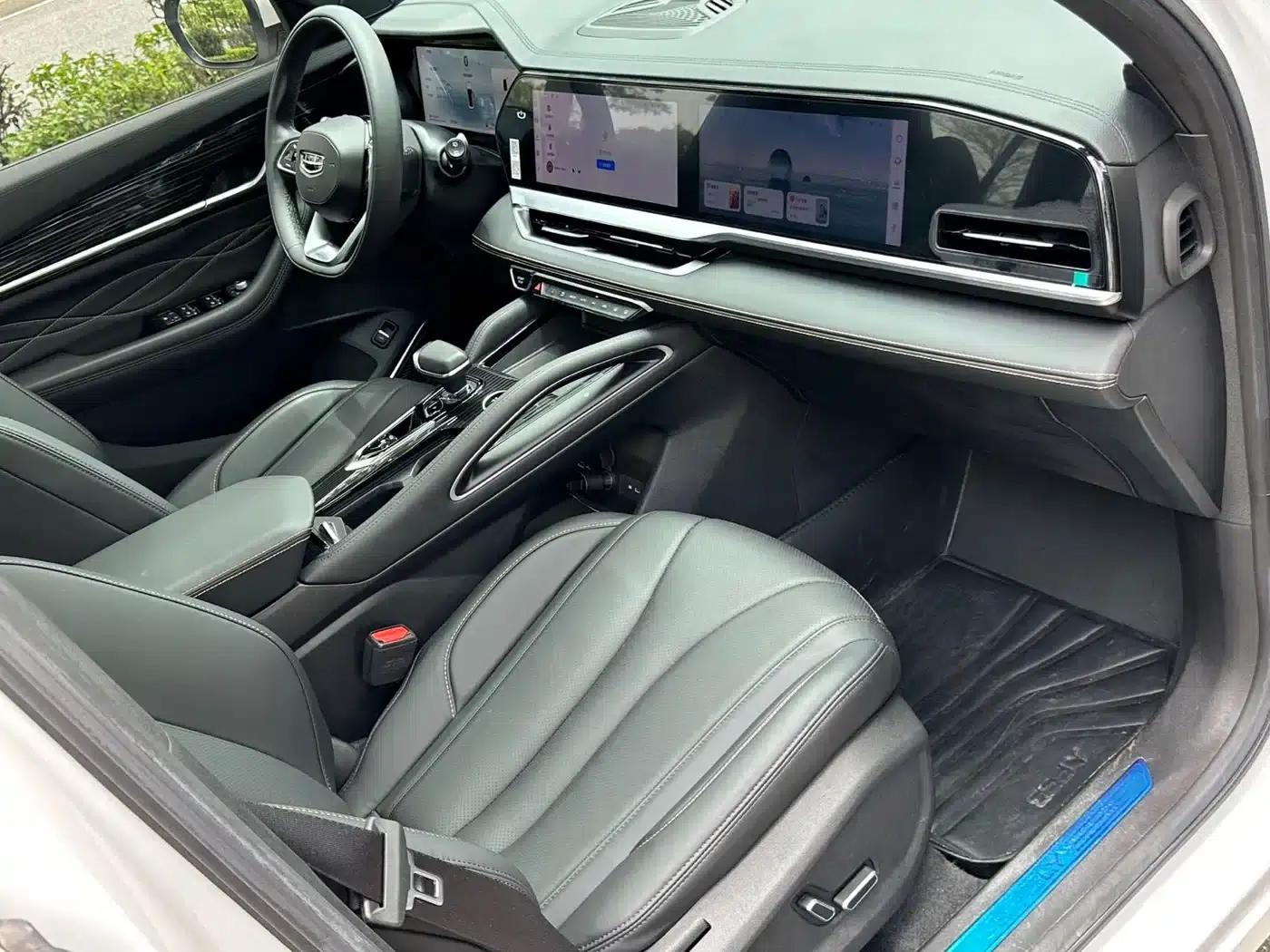 Geely Xingyue L 2024 2.0TD DCT EVO 2WD Long Wind Edition — миниатюра 11