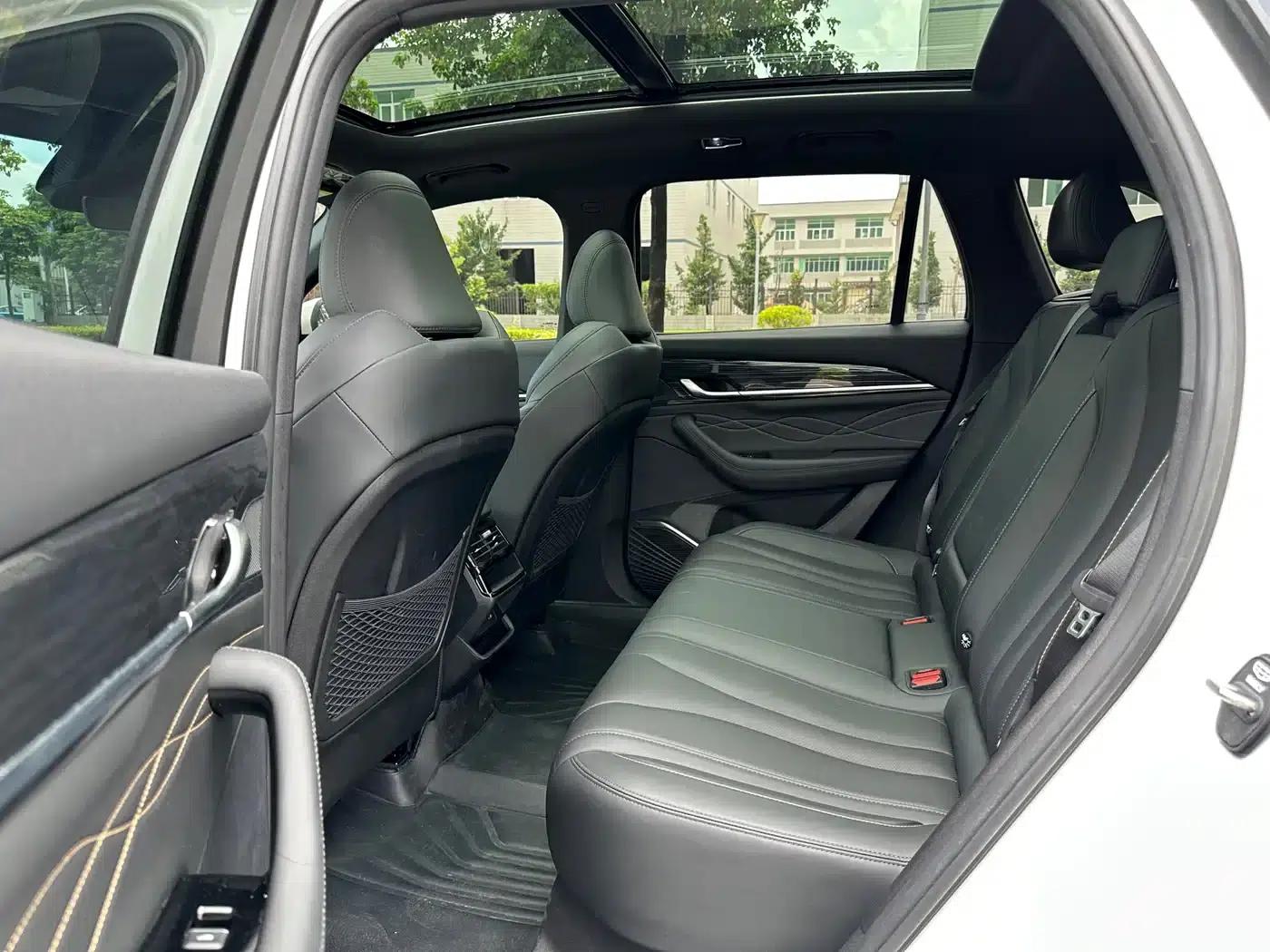 Geely Xingyue L 2024 2.0TD DCT EVO 2WD Long Wind Edition — миниатюра 6