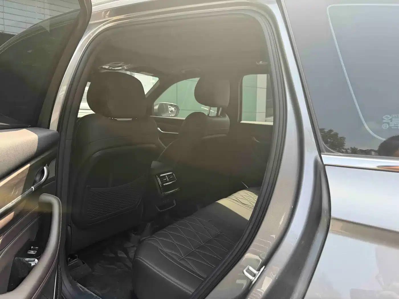 Geely Xingyue L 2025 2.0TD Automatic Xingyun Edition — миниатюра 8