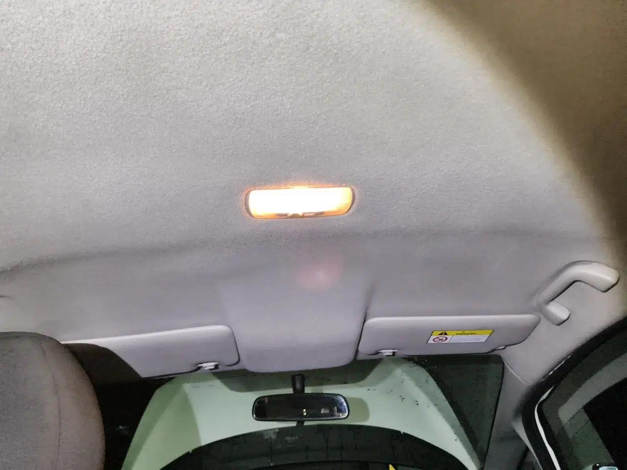 Honda Fit 2016 1.5L LX Manual Comfort Model — миниатюра 18