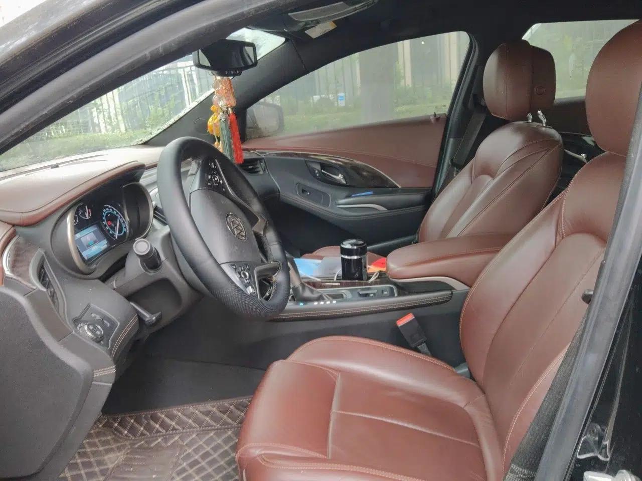 Buick LaCrosse 2013 2.4L SIDI Elite Comfort Version — миниатюра 15