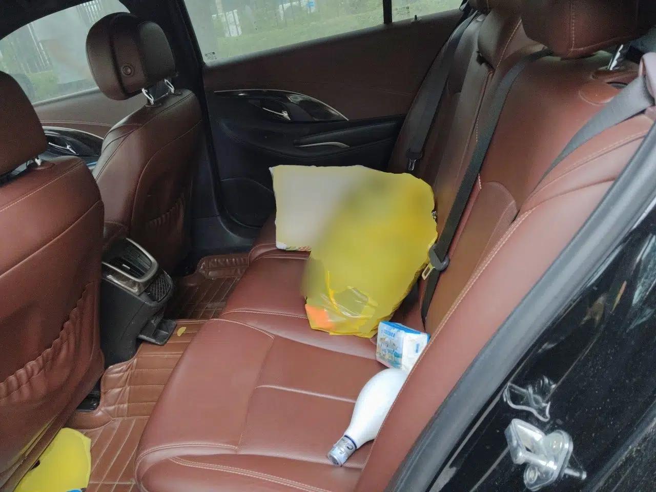Buick LaCrosse 2013 2.4L SIDI Elite Comfort Version — миниатюра 17