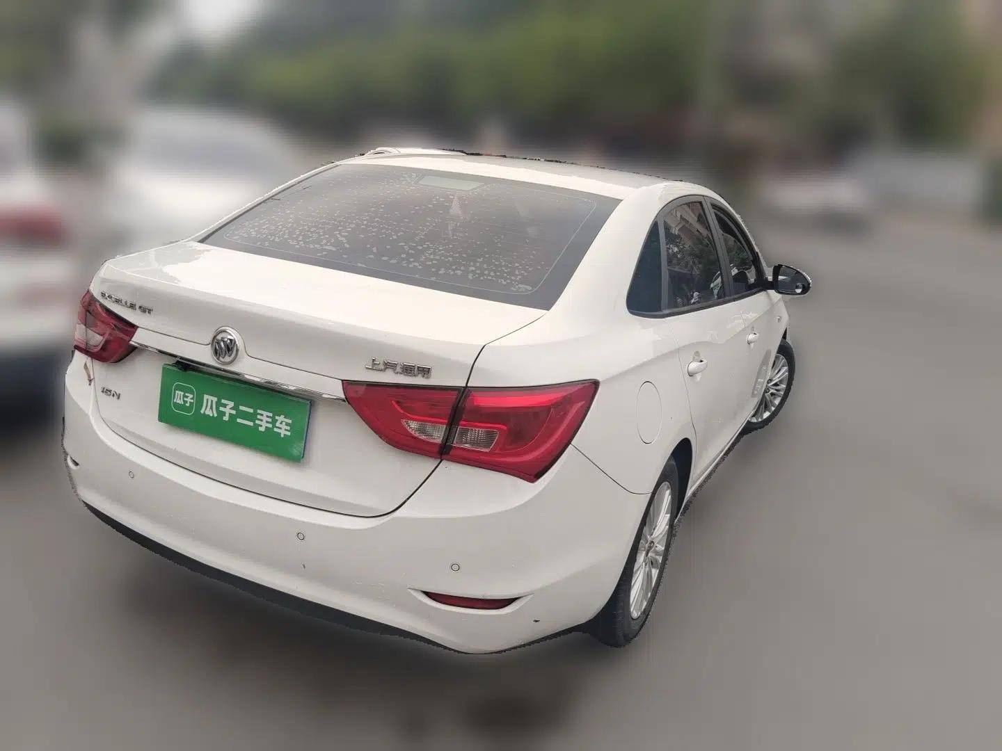 Buick GT 2017 15N Manual Elite Version — миниатюра 6