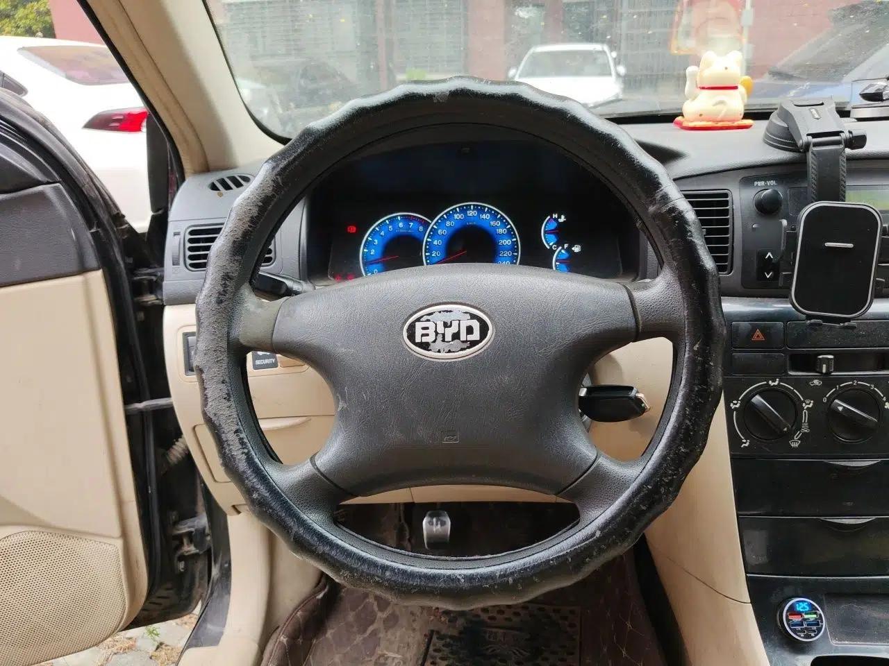 BYD F3 2012 Energy-Saving Edition 1.5L Manual Standard Model — миниатюра 10