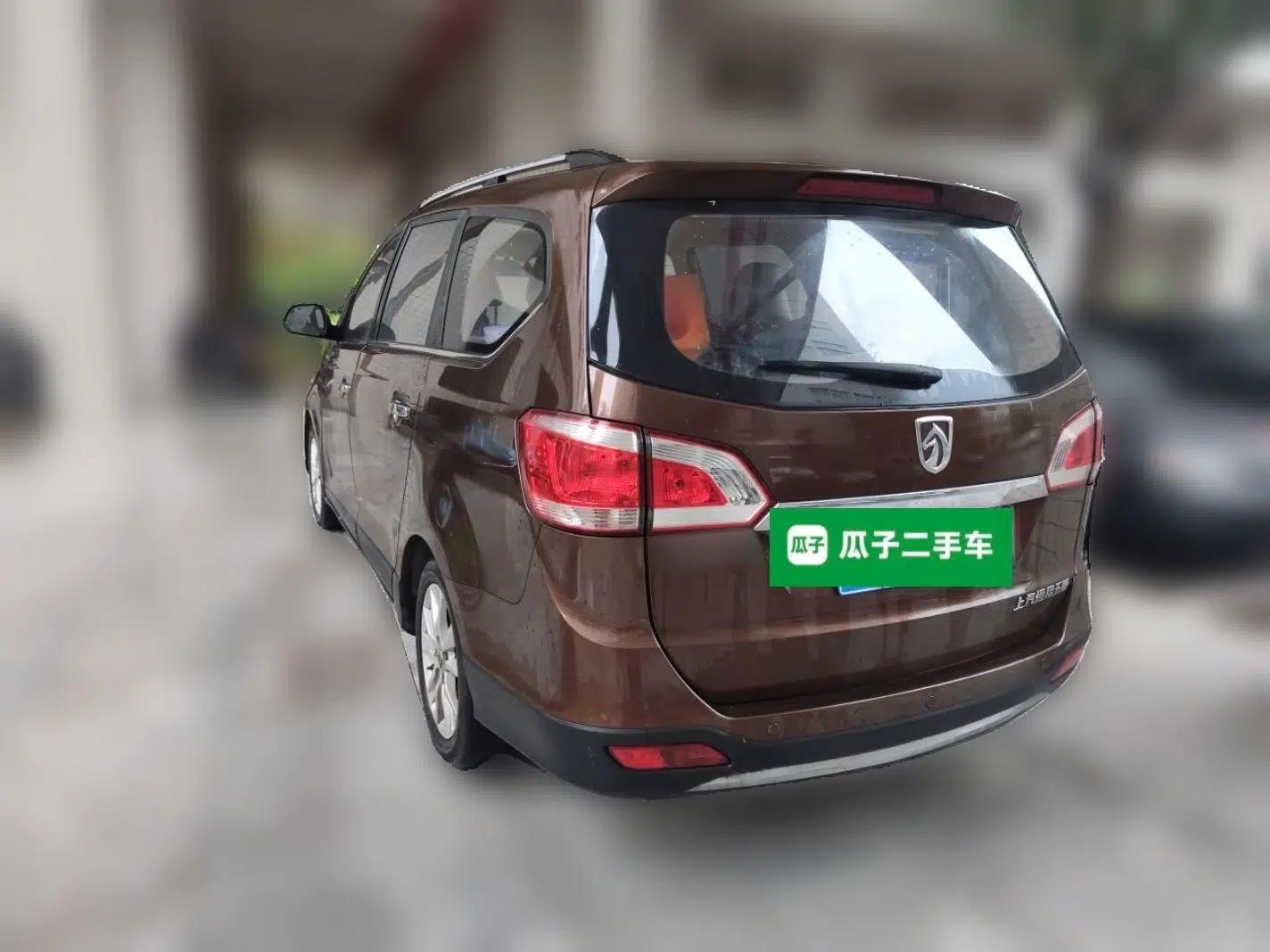 Baojun 730 2014 1.5L manual Comfort ESP version 7 seats — миниатюра 4