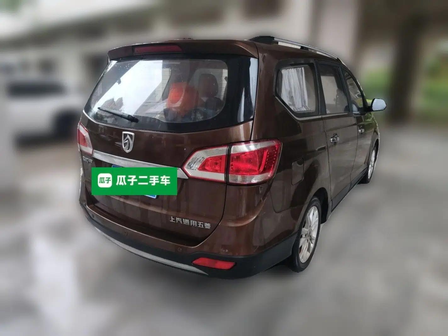 Baojun 730 2014 1.5L manual Comfort ESP version 7 seats — миниатюра 6