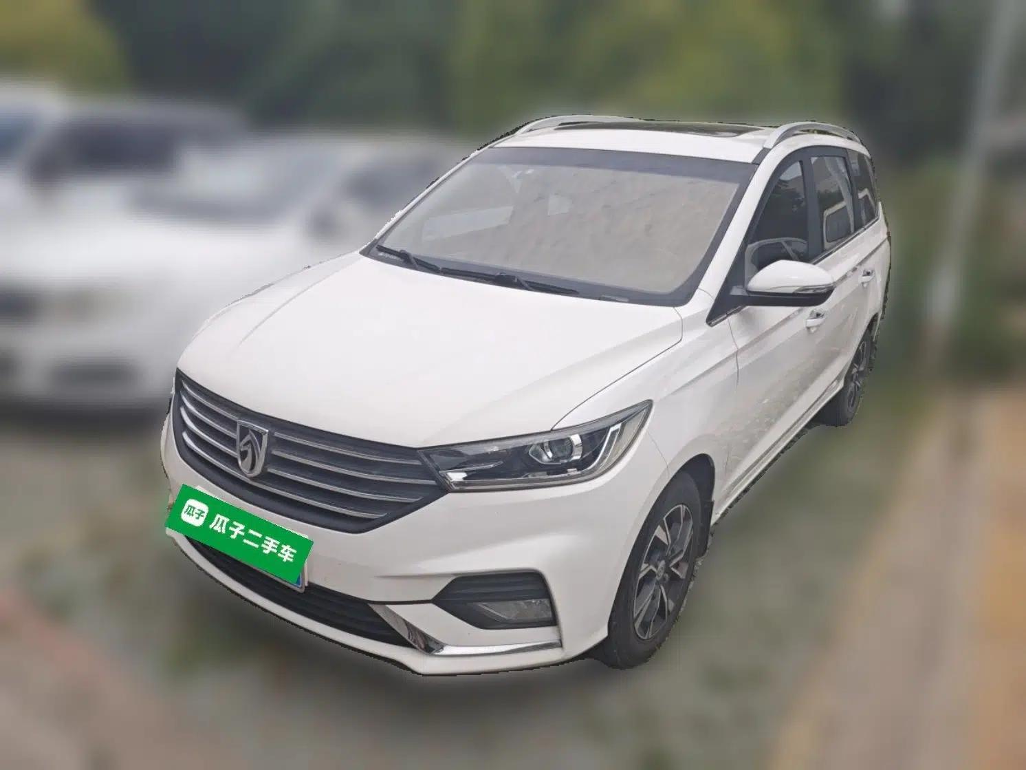 Baojun 360 2018 1.5L Automatic Luxury Version China V — миниатюра 1