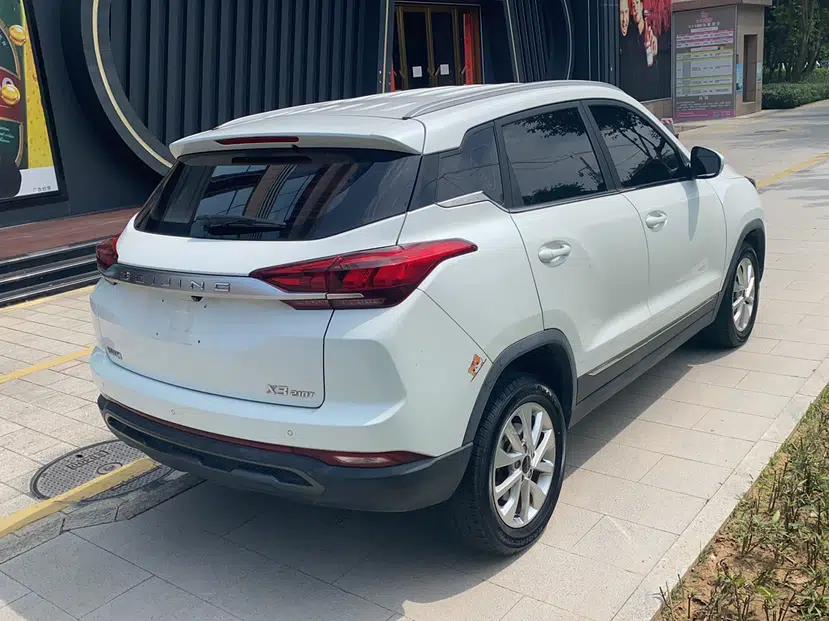 BAIC Beijing X3 2019 1.5T CVT Glory Edition — миниатюра 12