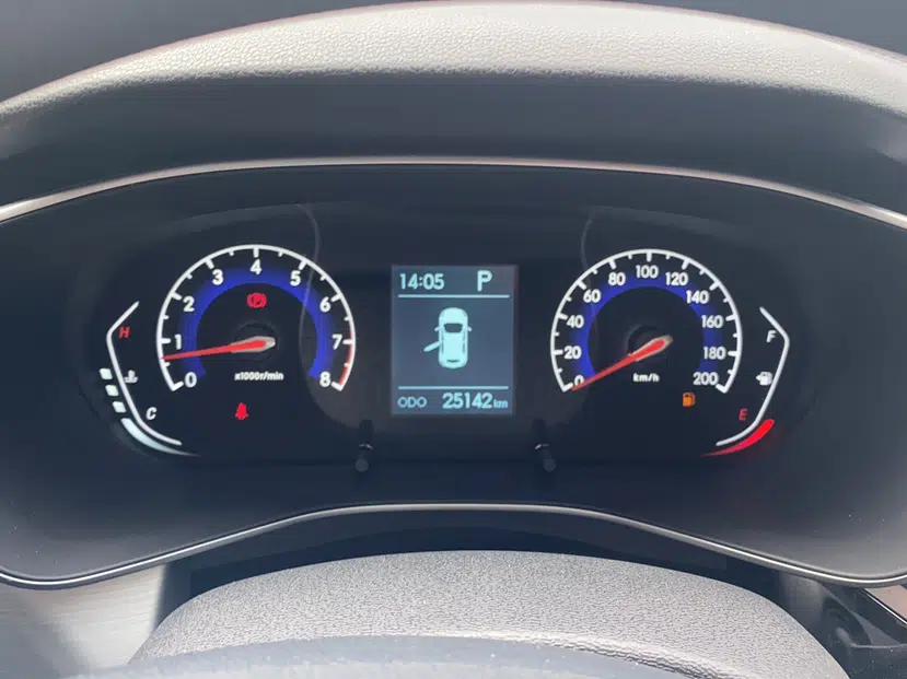 BAIC Beijing X3 2019 1.5T CVT Glory Edition — миниатюра 20