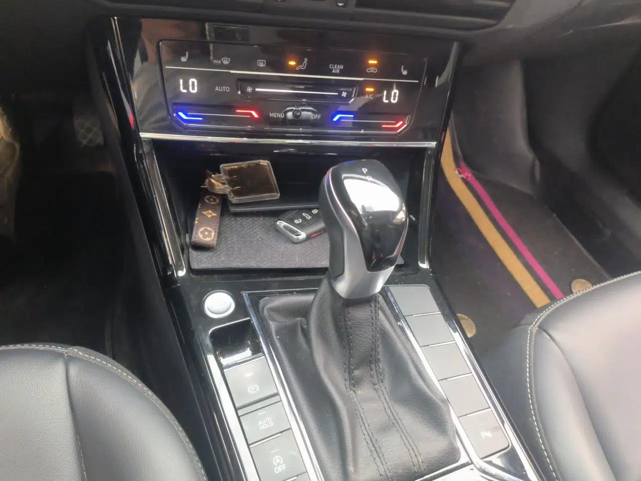 Volkswagen Passat 2023 Revised 330TSI Elite Edition — миниатюра 14