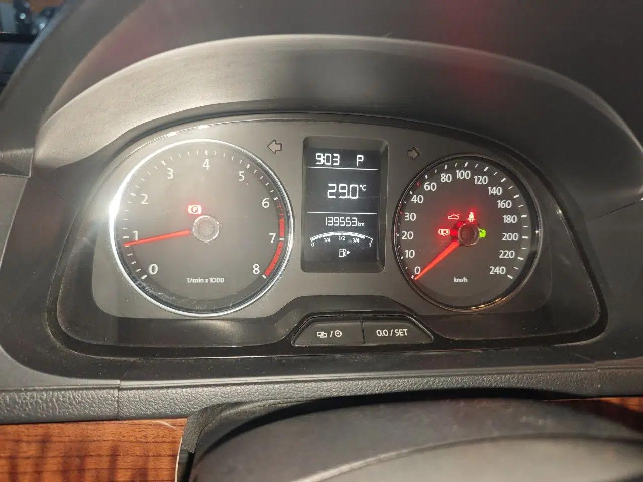 Volkswagen Lavida 2013 Revised Version 1.4 TSI DSG Comfort Edition — миниатюра 12
