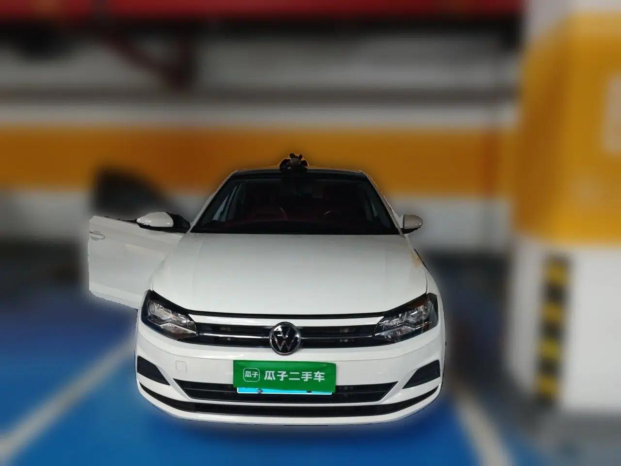 Volkswagen Polo 2021 Plus 1.5L Automatic Colorful Tech Edition — миниатюра 2
