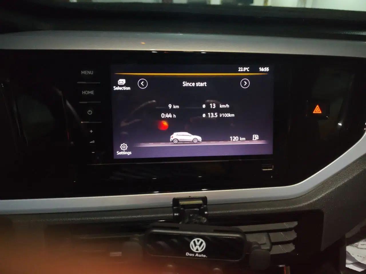 Volkswagen Polo 2021 Plus 1.5L Automatic Colorful Tech Edition — миниатюра 13